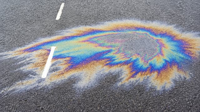 Oil spill clean-up